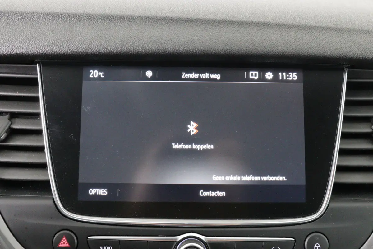 1.2 Turbo Innovation | Elektrische Kofferklep | AGR | Dodehoek | Keyless | Camera | Parkeersensoren | Navigatie | Apple Carplay & Android Auto |