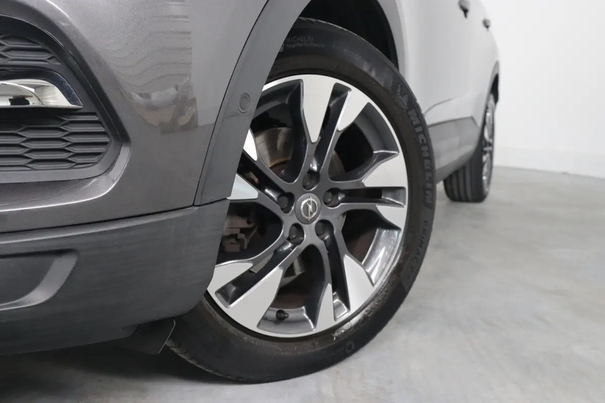 1.2 Turbo Innovation | Elektrische Kofferklep | AGR | Dodehoek | Keyless | Camera | Parkeersensoren | Navigatie | Apple Carplay & Android Auto |