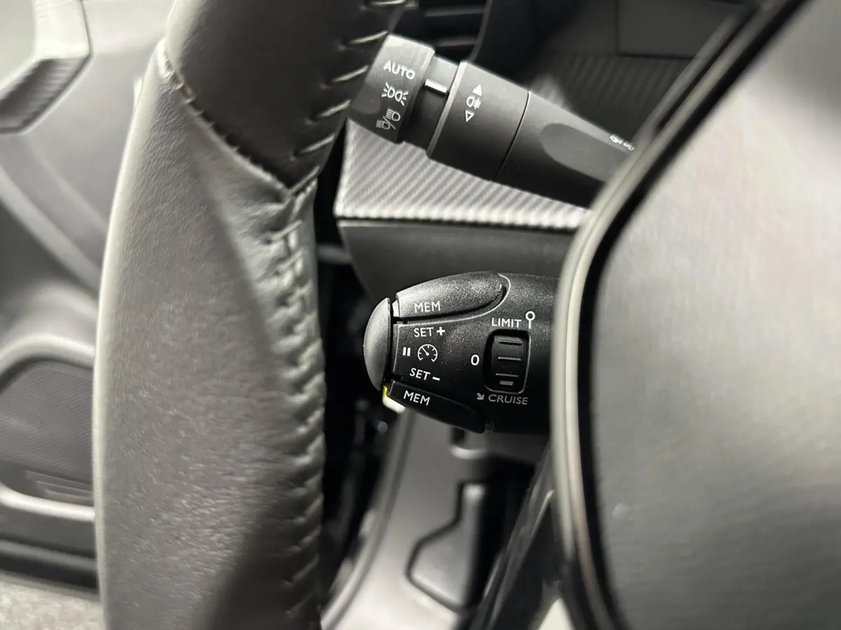 1.2 PureTech Active Pack CAMERA CARPLAY NAVI CRUISE.