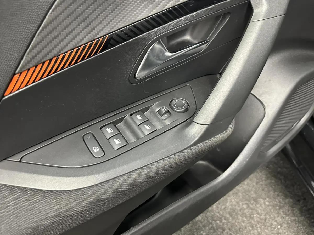 1.2 PureTech Active Pack CAMERA CARPLAY NAVI CRUISE.