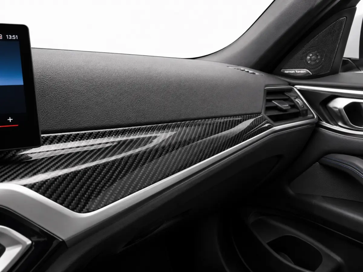 420i M-Sport | Brooklyn Grey | Harman Kardon | 19 inch | Facelift | Widescreen | Stoelverwarming | Carbon