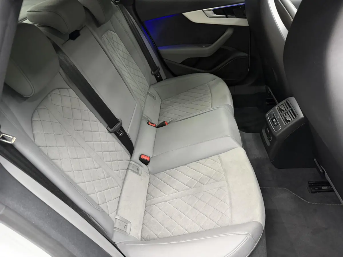 35 TFSI S-Line B&O | Lane | Memory | Pano