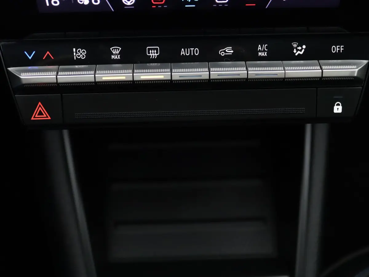 145pk E-Tech full hybrid esprit Alpine Apple Carplay/Android Auto | Climate