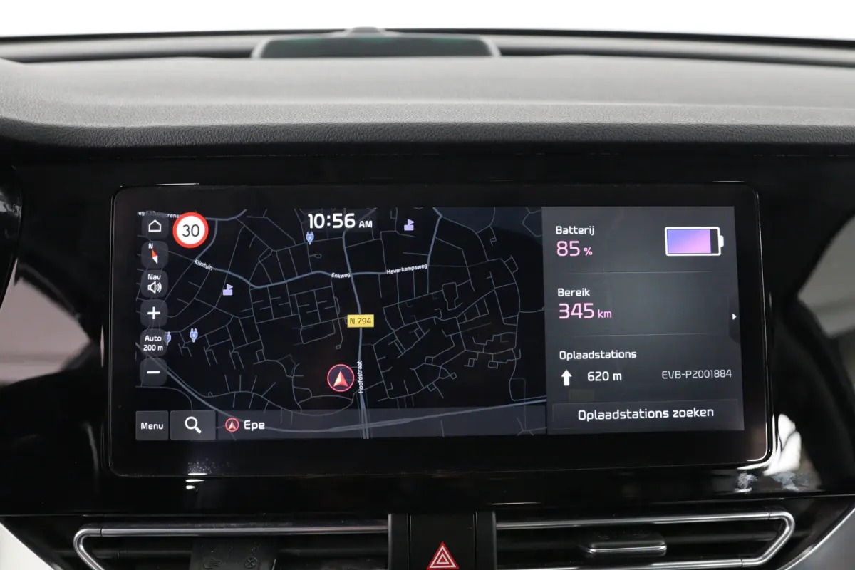 ComfortLine 64 kWh | Camera | SOH 100% | Stoel & Stuurverwarming | Cruise Control Adaptief | Navigatie | Apple Carplay & Android Auto | Parkeersensoren |