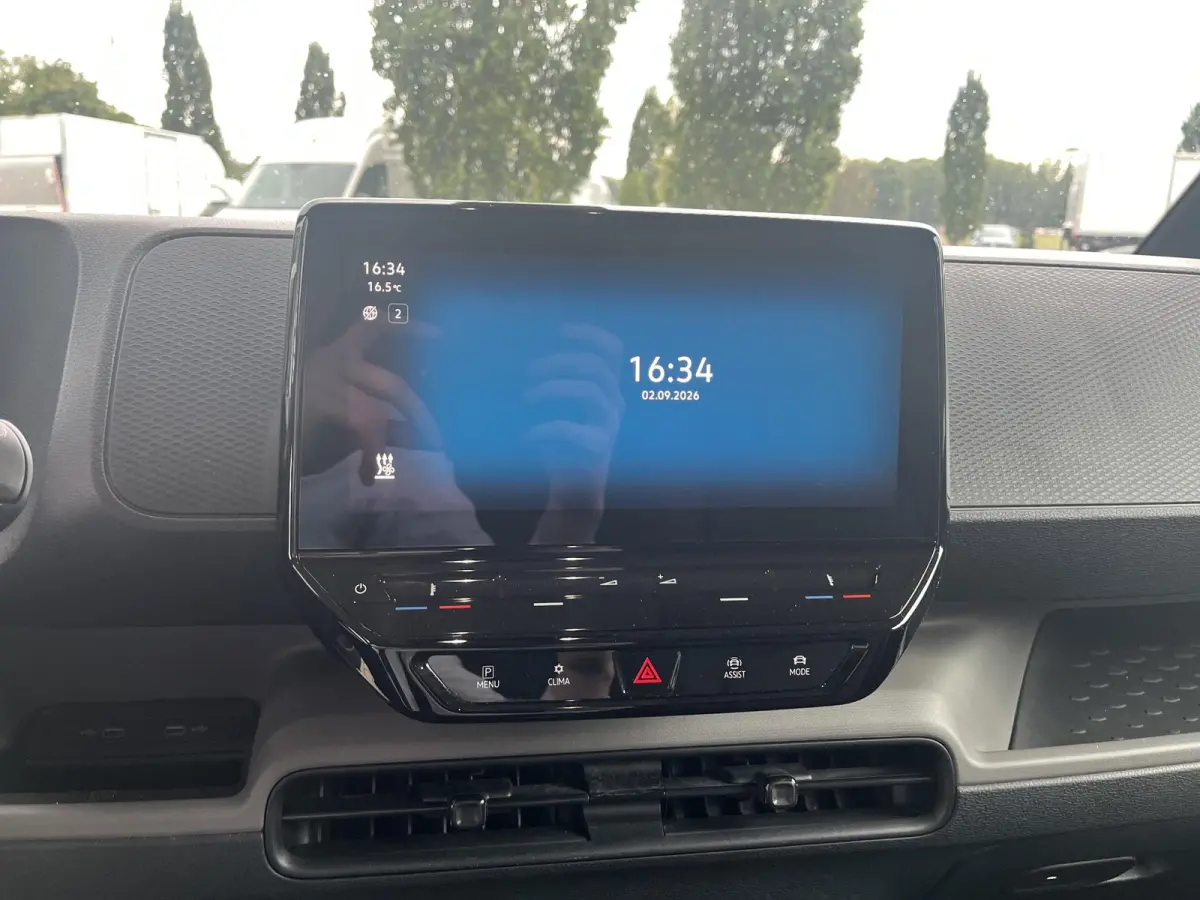 204PK | SOH 94% | Airco | Trekhaak | Achteruitrijcamera | Multifunctioneel Stuurwiel | Cruise Control | Apple/Android Carplay |