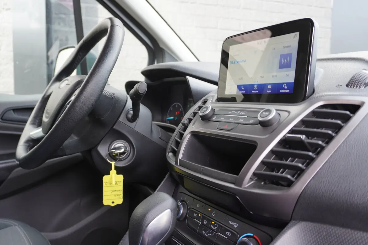 1.5 EcoBlue 100PK Automaat EURO 6 - Airco - Navi - Cruise - €11.950,- Excl.