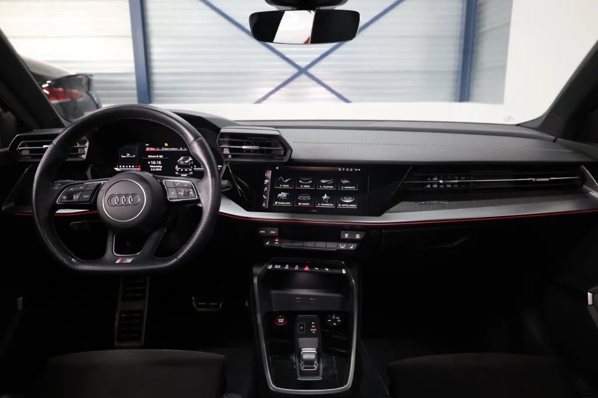 2.0 TFSI quattro 310+PK LED/VIRTUAL/B&O/PANO/SFEER/LEER+ALCANTARA+S.VERWARMING/19" LMV/ACC/LINE/12 MND GARANTIE!