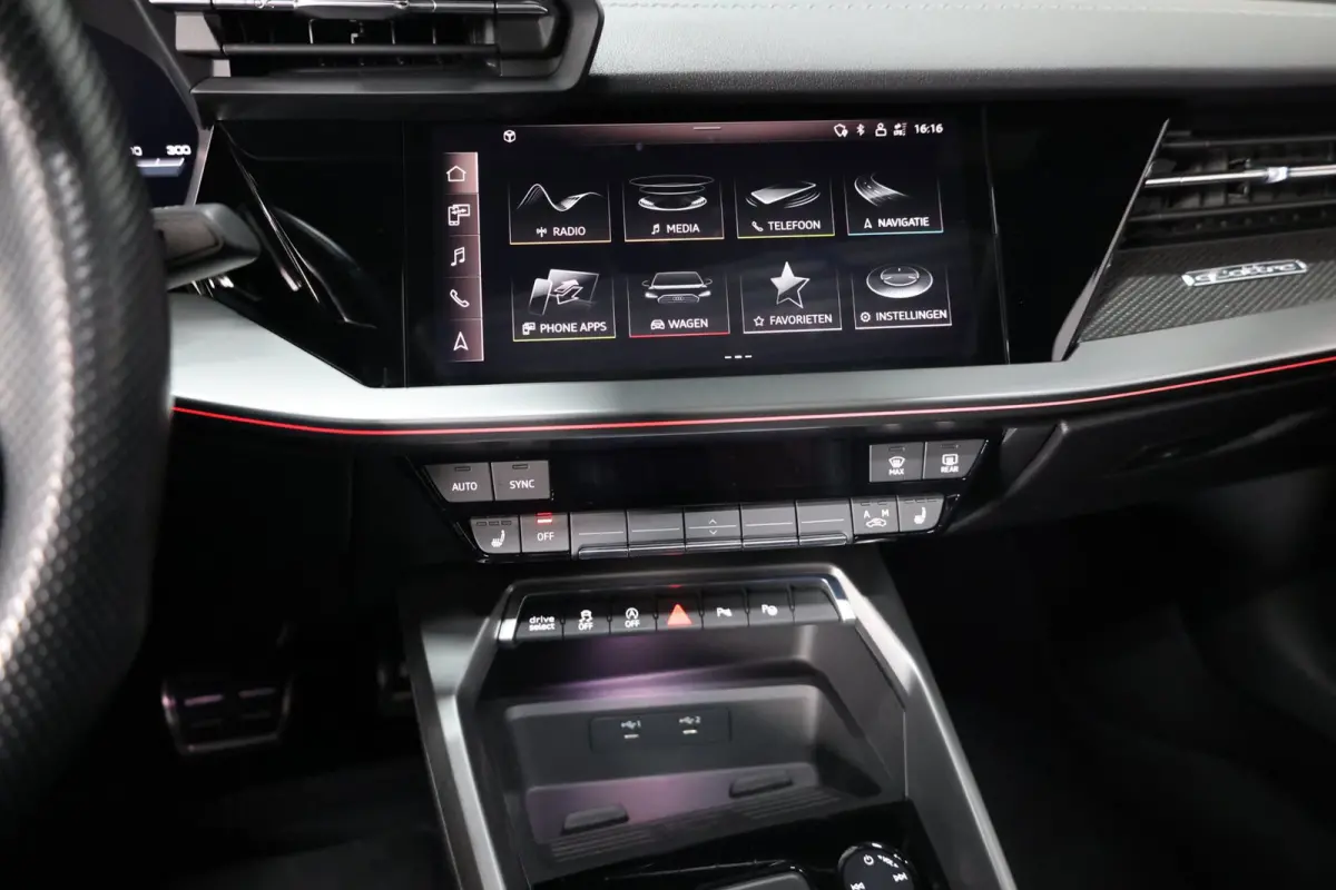 2.0 TFSI quattro 310+PK LED/VIRTUAL/B&O/PANO/SFEER/LEER+ALCANTARA+S.VERWARMING/19" LMV/ACC/LINE/12 MND GARANTIE!