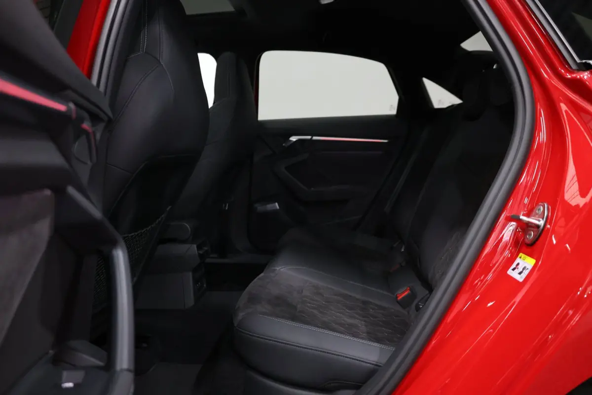 2.0 TFSI quattro 310+PK LED/VIRTUAL/B&O/PANO/SFEER/LEER+ALCANTARA+S.VERWARMING/19" LMV/ACC/LINE/12 MND GARANTIE!