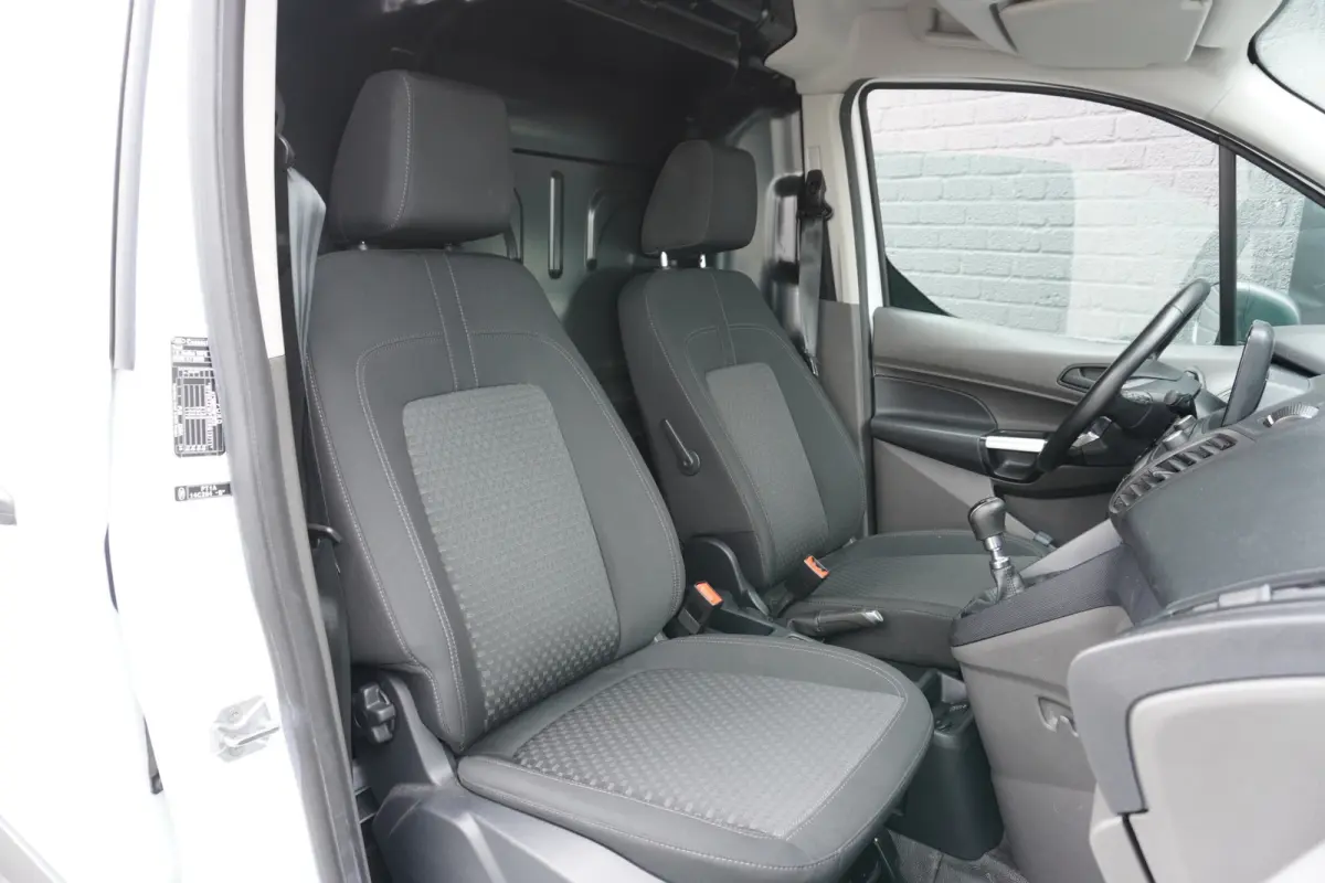 1.5 EcoBlue 100PK EURO 6 - Airco - Navi - Cruise - €12.950,- Excl.