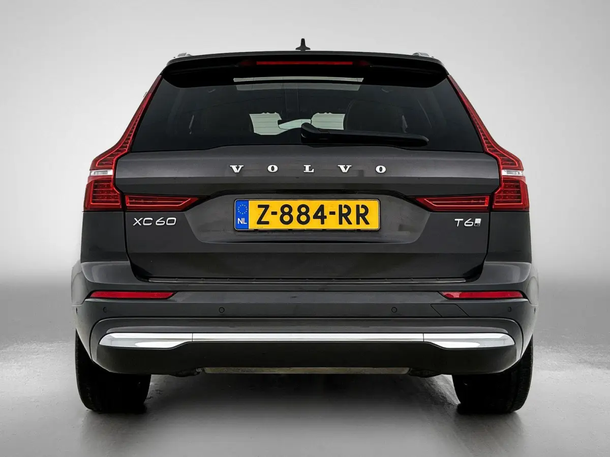 2.0 T6 Plug-in hybrid AWD Plus Bright 350 PK | Navigatie | Airco |Apple Carplay & Android Auto | Stoelverwarming | Elektrisch verstelbare stoelen met geheugenfunctie | Panoramadak |