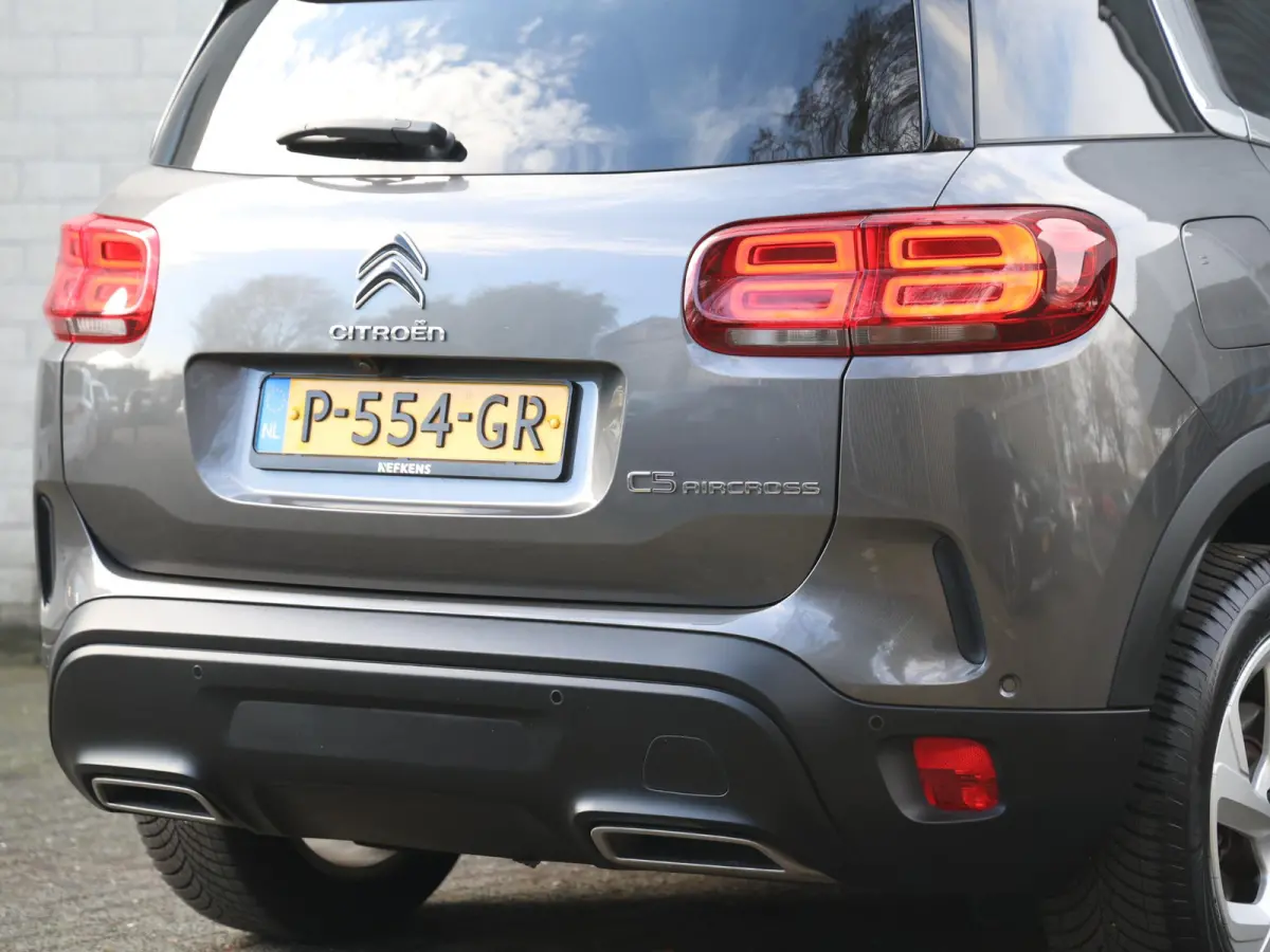SUV Business 130pk | Navigatie | Achteruitrijcamera | Climate Control | Cruise Control | Parkeersensoren v+a | Dodehoeksensor | Led koplampen | Armsteun | Apple Carplay / Android Auto | Blue