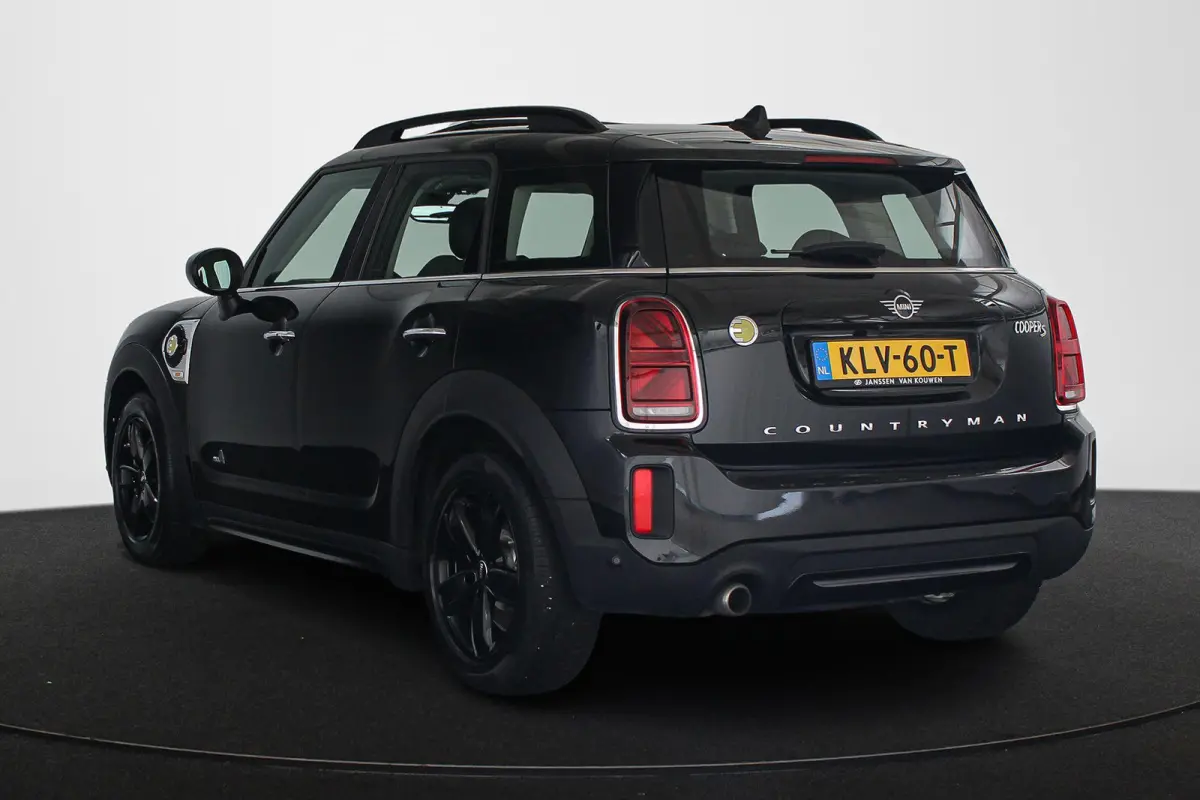 1.5 Cooper ALL4 Panoramadak Harman Kardon Head-Up Stoelverwarming