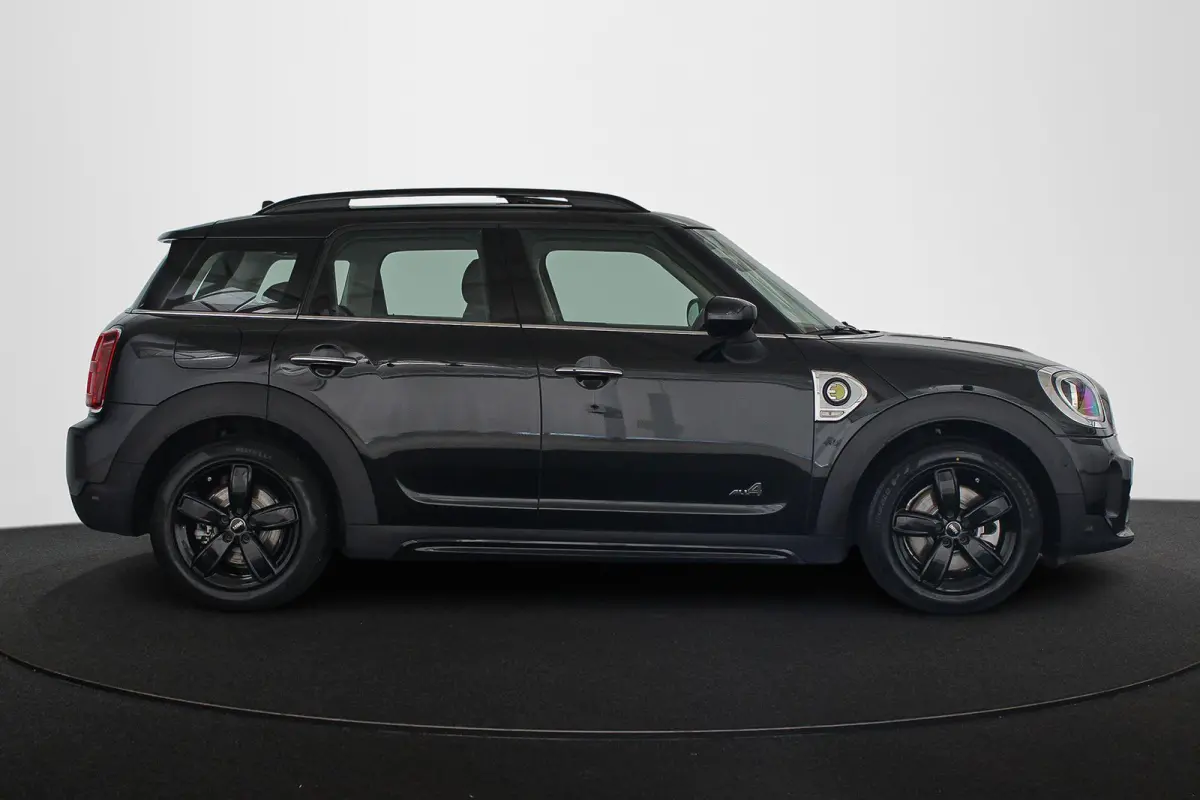 1.5 Cooper ALL4 Panoramadak Harman Kardon Head-Up Stoelverwarming