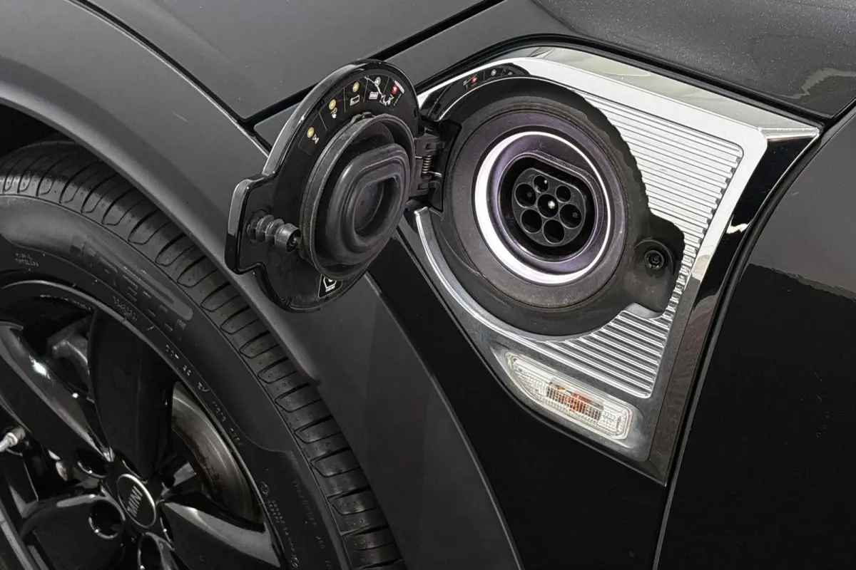 1.5 Cooper ALL4 Panoramadak Harman Kardon Head-Up Stoelverwarming