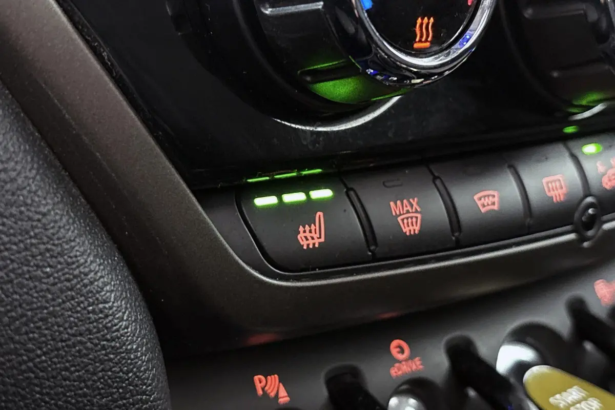 1.5 Cooper ALL4 Panoramadak Harman Kardon Head-Up Stoelverwarming