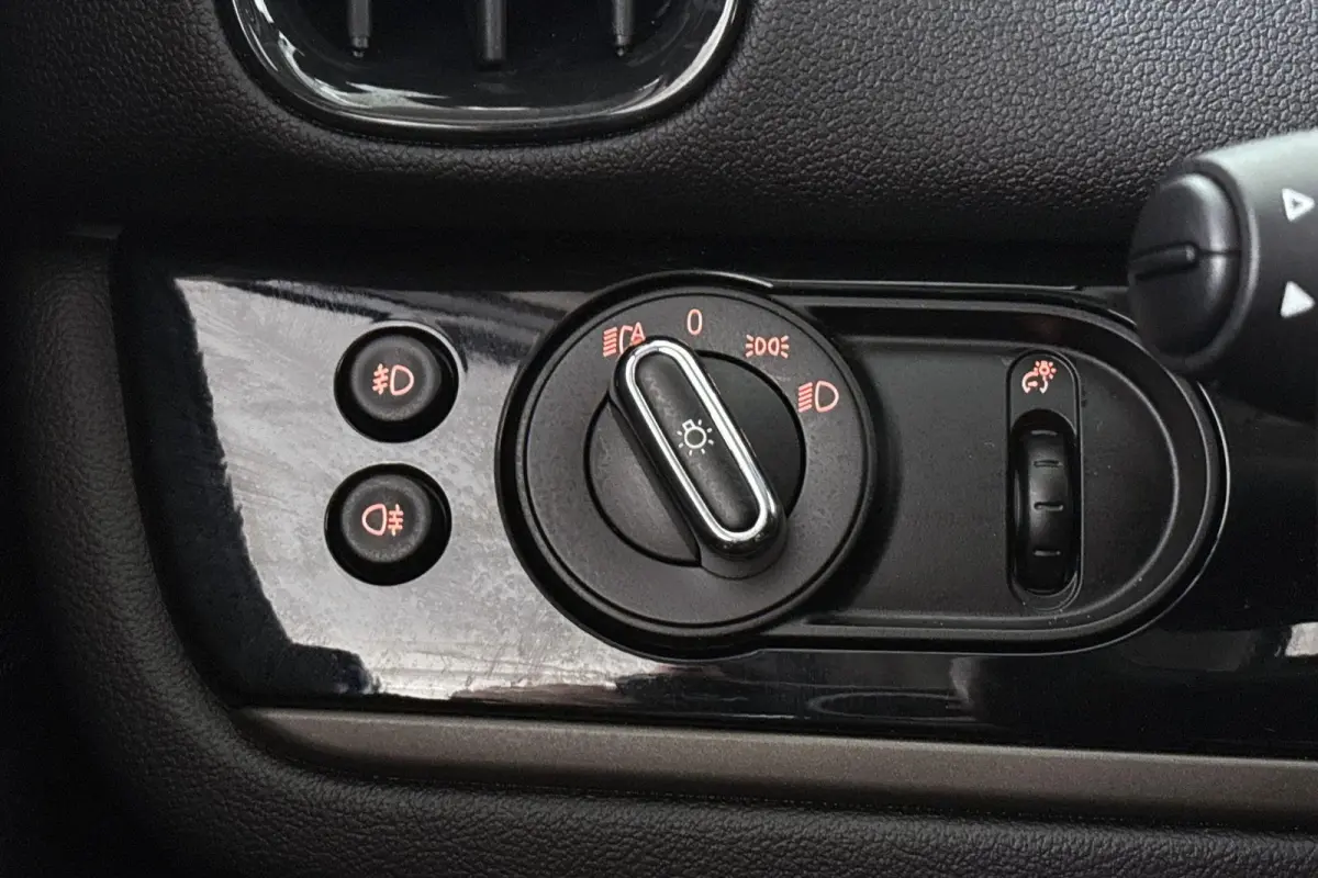 1.5 Cooper ALL4 Panoramadak Harman Kardon Head-Up Stoelverwarming