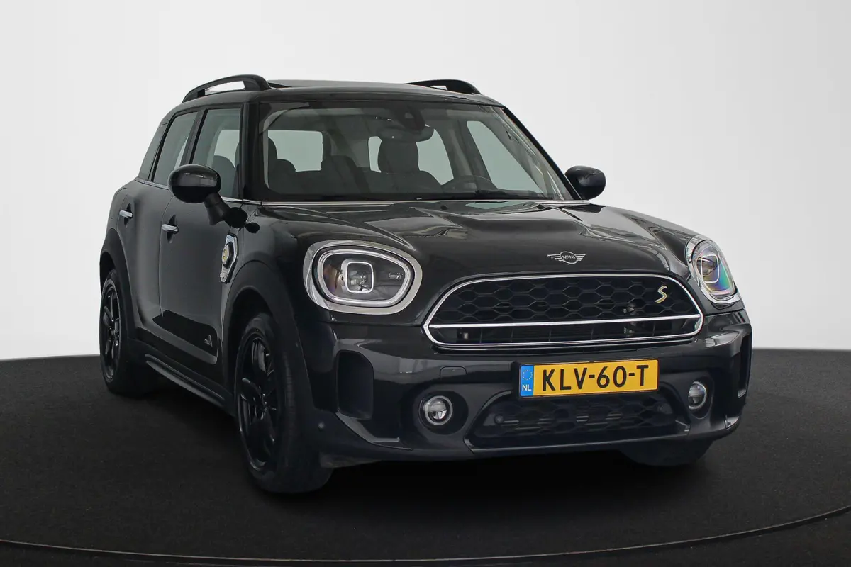 1.5 Cooper ALL4 Panoramadak Harman Kardon Head-Up Stoelverwarming