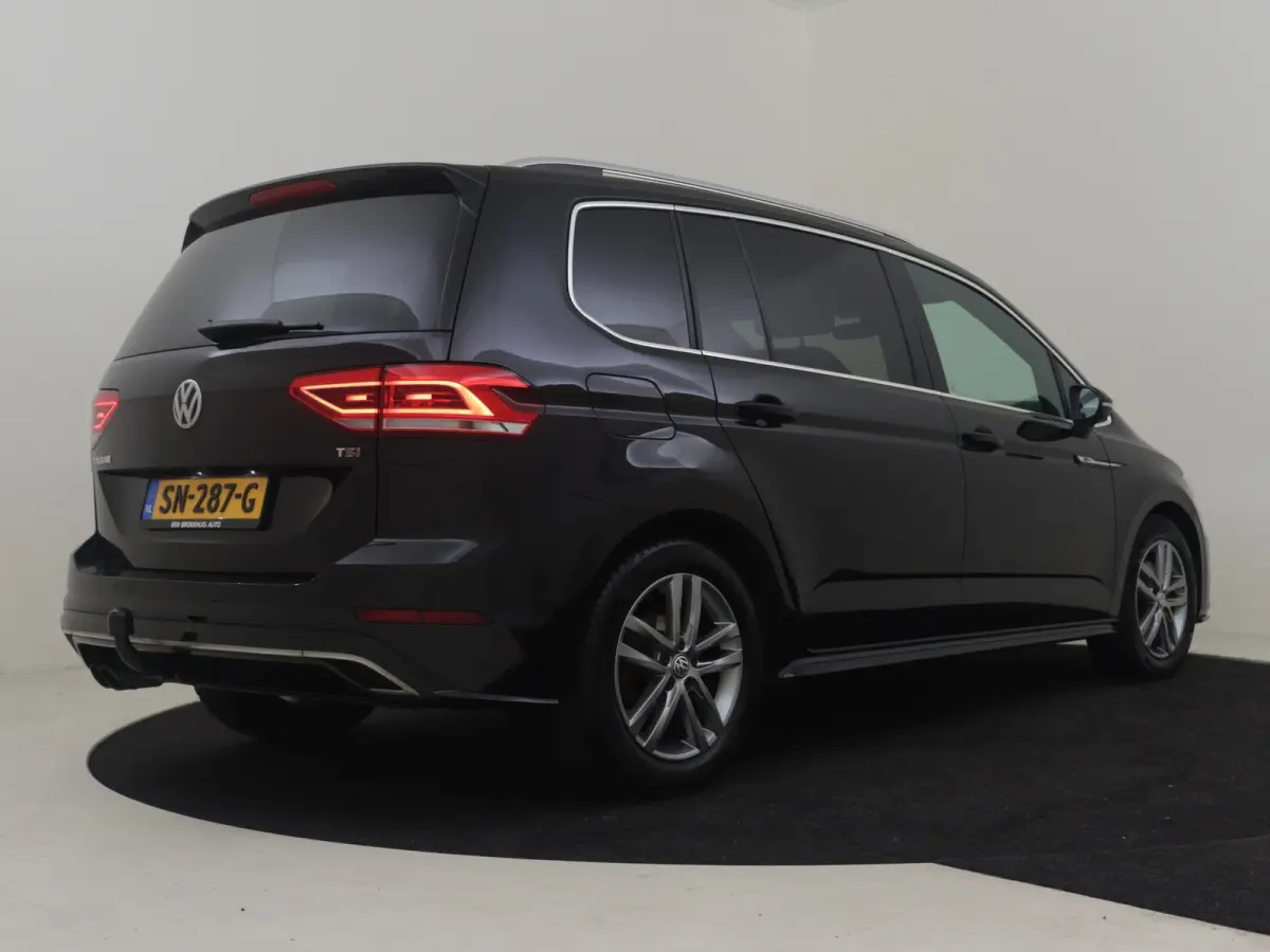 1.4 TSI Highline Business R 150 PK | Trekhaak | Achteruitrijcamera | Keyless | PDC | Elektr achterklep | Climate contr | Cruise contr adapt | Navigatie | Stoelverwarming | 17"LMV
