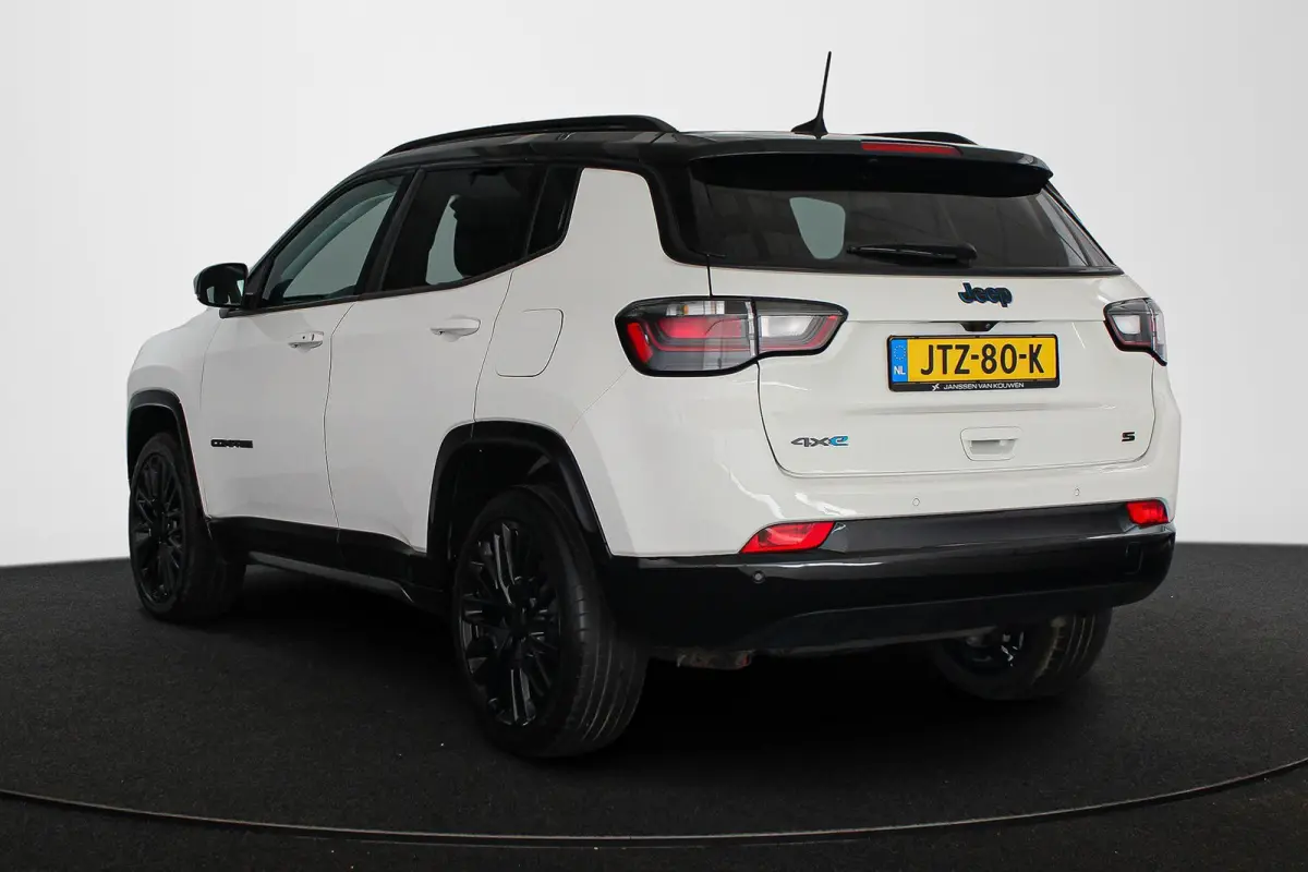 4xe 240 Plug-in Hybrid S Leder Stuur-Stoelverwarming Apple Carplay