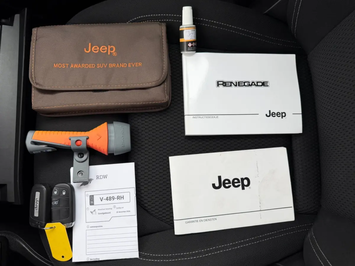 1.4 140pk Limited, Bedrijfswagen, CarPlay, Xenon, NAP, KeyLess
