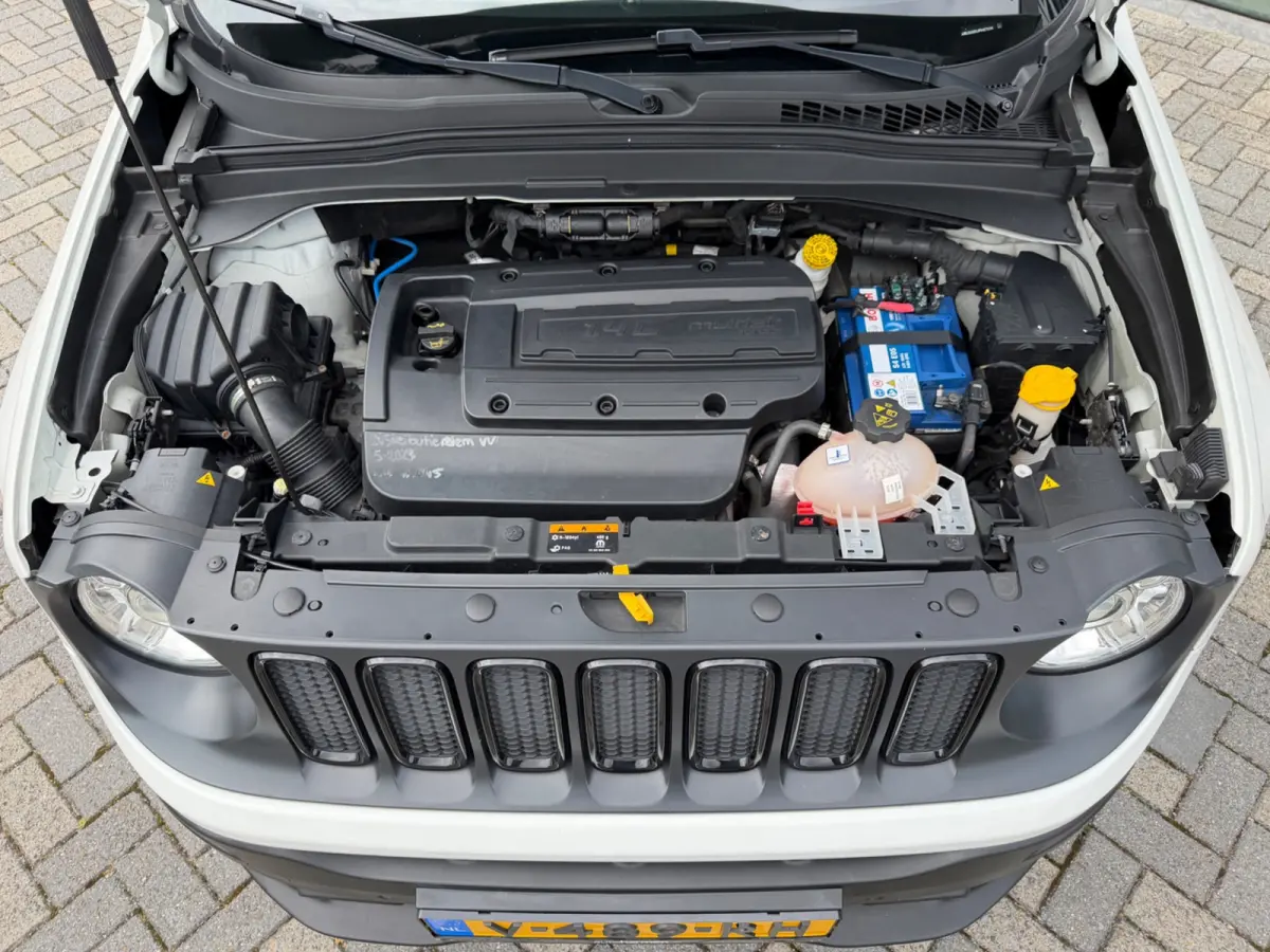 1.4 140pk Limited, Bedrijfswagen, CarPlay, Xenon, NAP, KeyLess