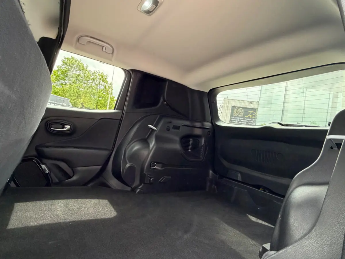 1.4 140pk Limited, Bedrijfswagen, CarPlay, Xenon, NAP, KeyLess