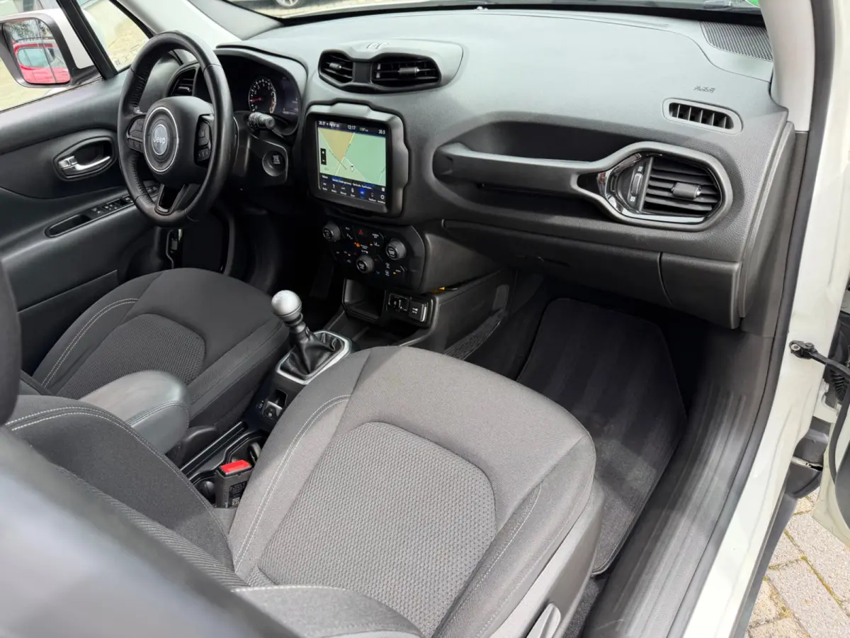 1.4 140pk Limited, Bedrijfswagen, CarPlay, Xenon, NAP, KeyLess