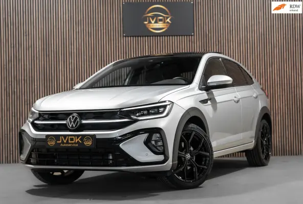 1.0 TSI R-Line DSG IQ PANO CAMERA