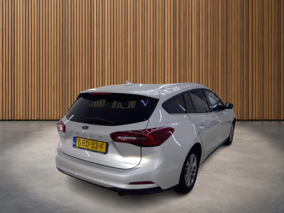 1.0 EcoBoost Hybrid Titanium 1e-Eig. & Keurig-Onderh. BOVAG-Garantie. NL-Auto.