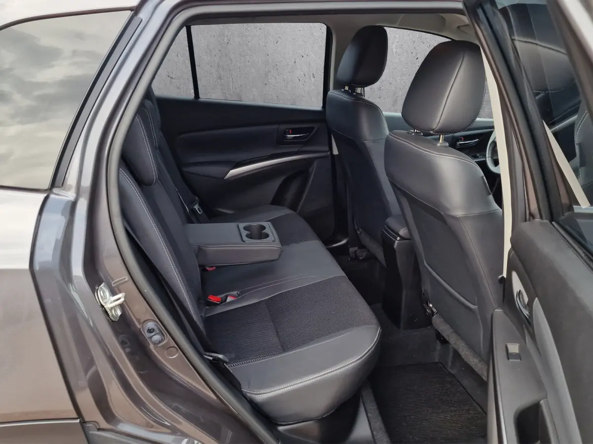 1.4 Boosterjet Style Smart Hybrid