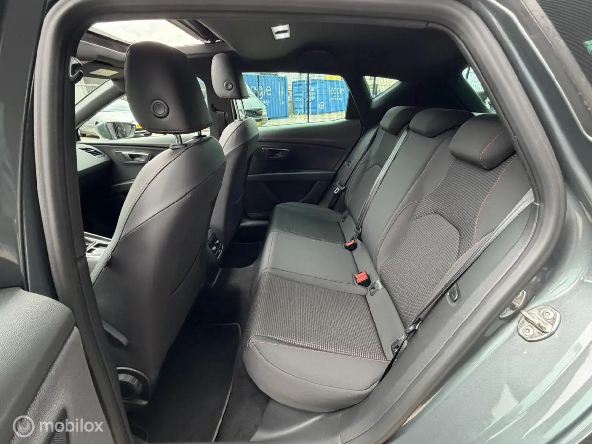 1.4 TSI FR Business Intense | PANO | NAVI | CARPLAY |