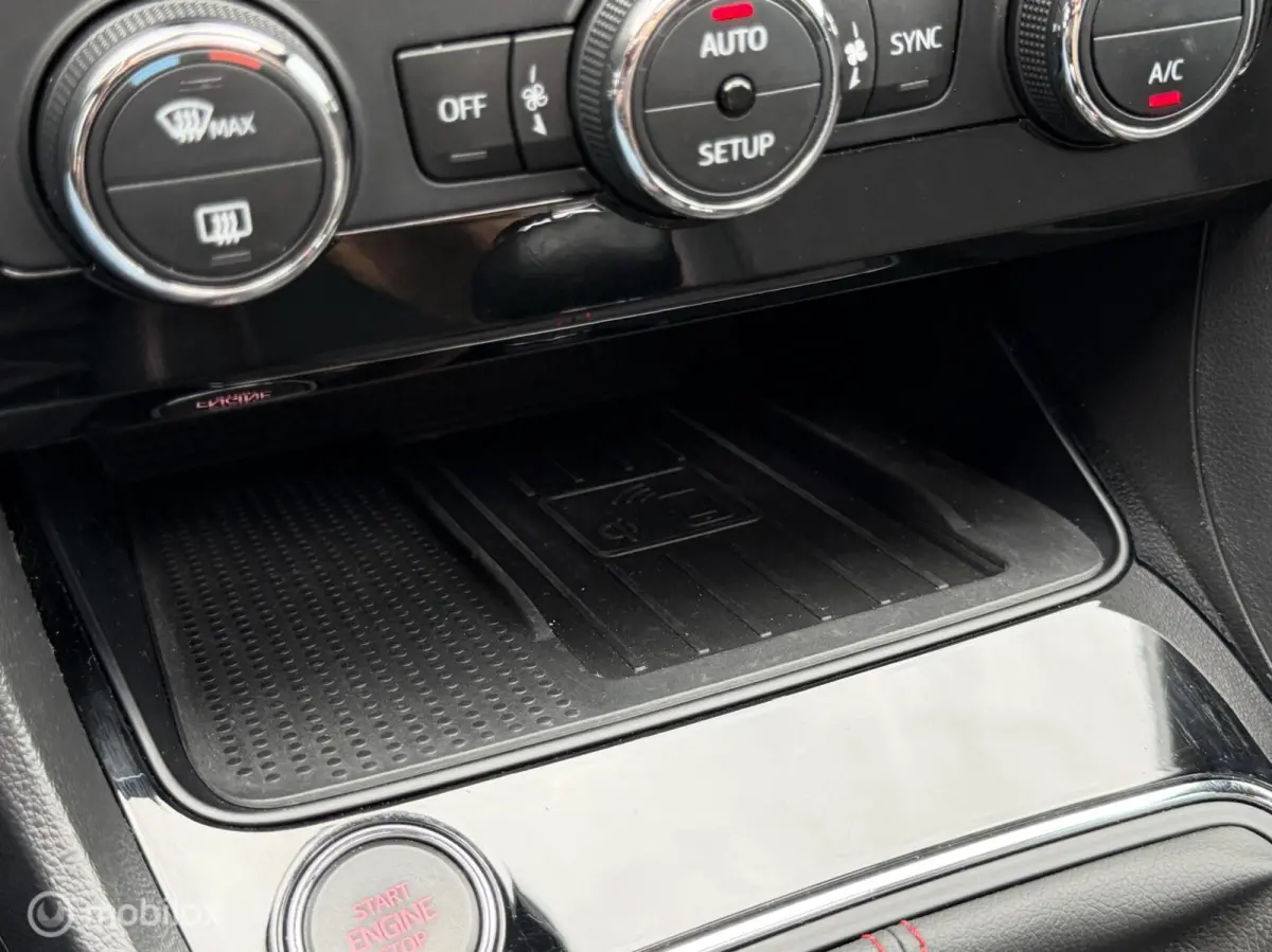 1.4 TSI FR Business Intense | PANO | NAVI | CARPLAY |