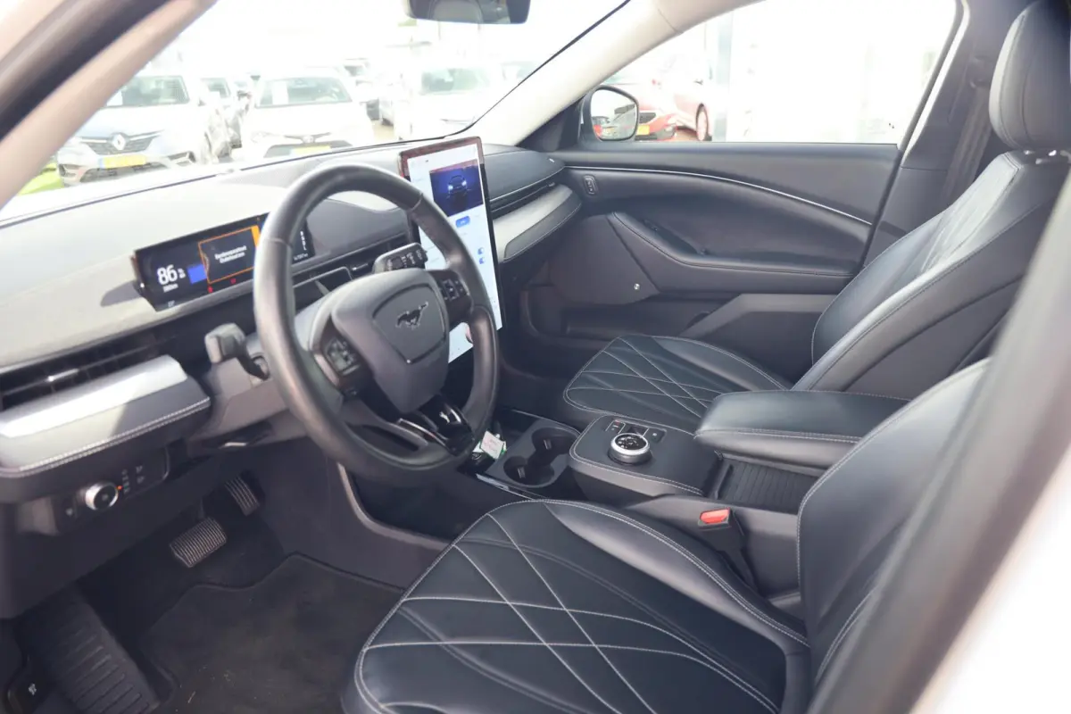RWD 75 kWh|SOH 93%|360 camera|Lederen Bekleding|B&O Audio|LED|Stoel/stuurverwaming|Apple Carplay/Android Auto|