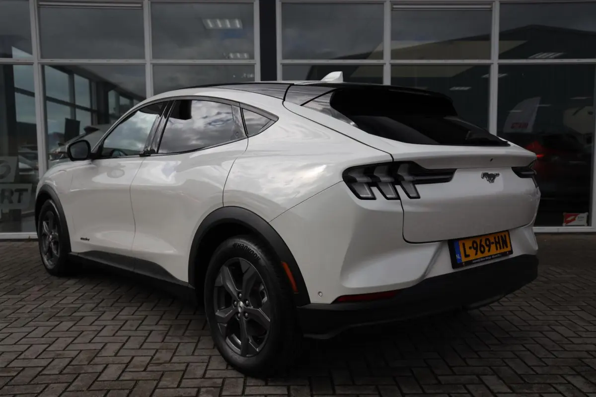 RWD 75 kWh|SOH 93%|360 camera|Lederen Bekleding|B&O Audio|LED|Stoel/stuurverwaming|Apple Carplay/Android Auto|