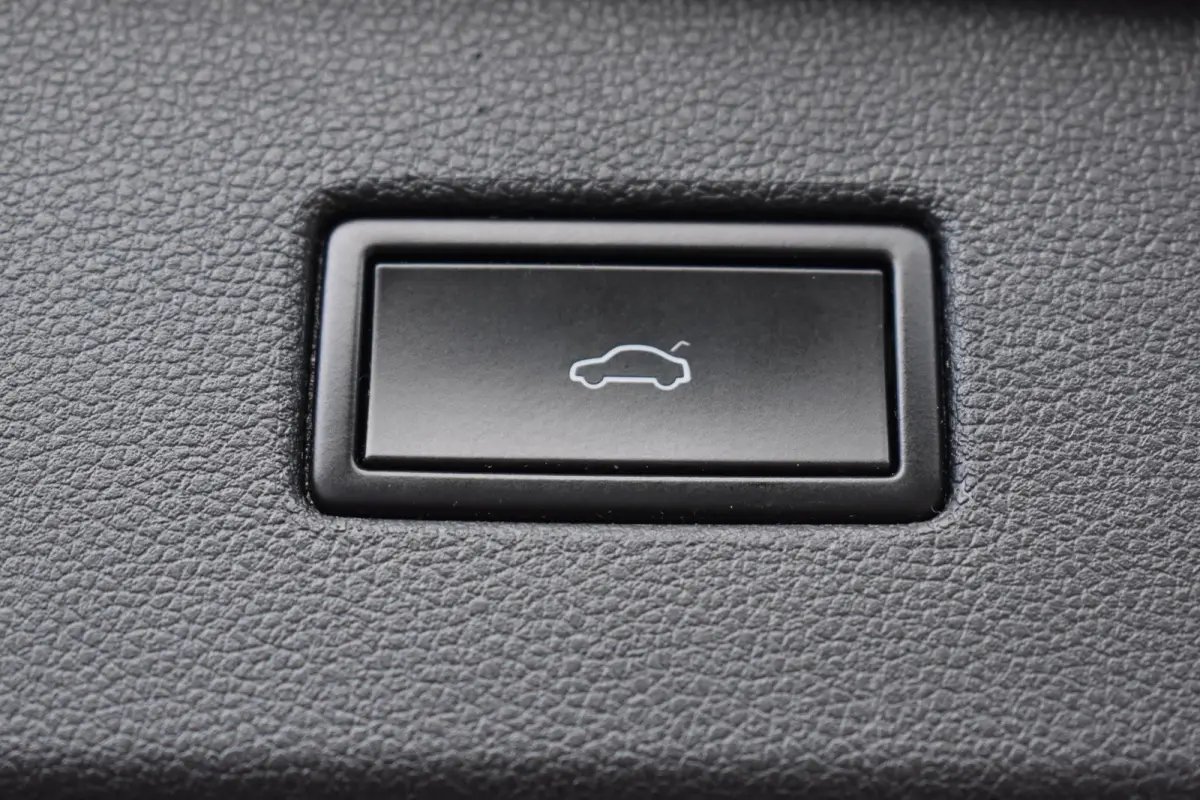1.4 TSI ACT Comfortline Business Pano Memory 360C Lane ACC