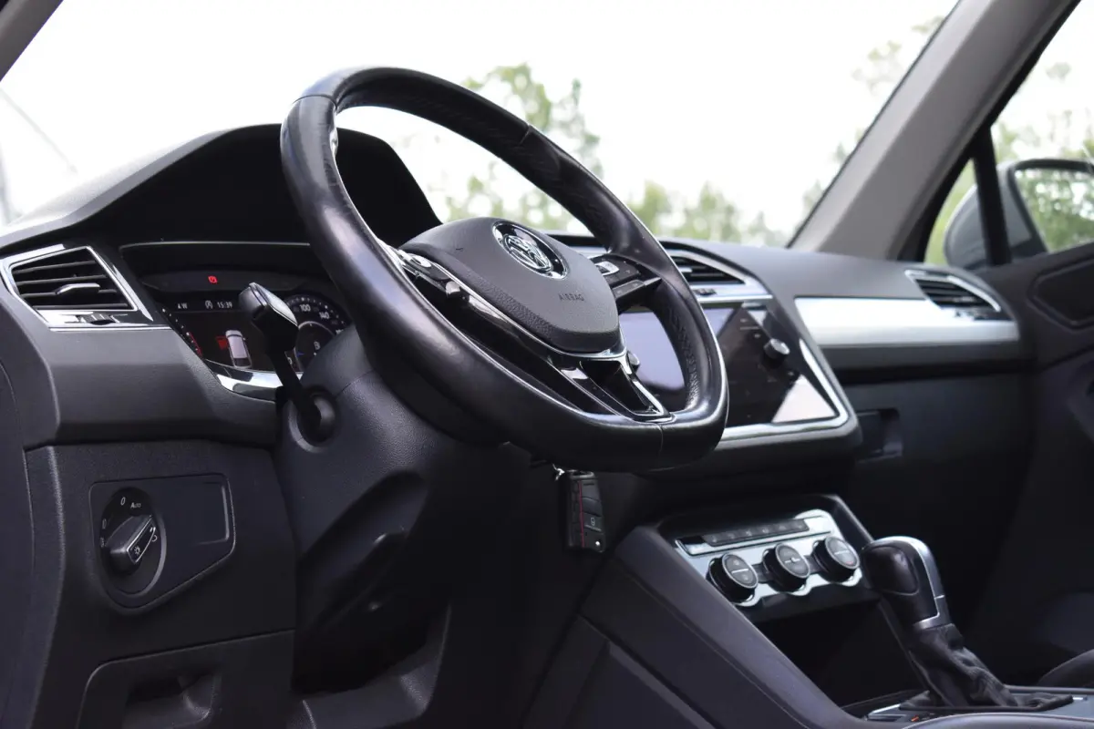 1.4 TSI ACT Comfortline Business Pano Memory 360C Lane ACC