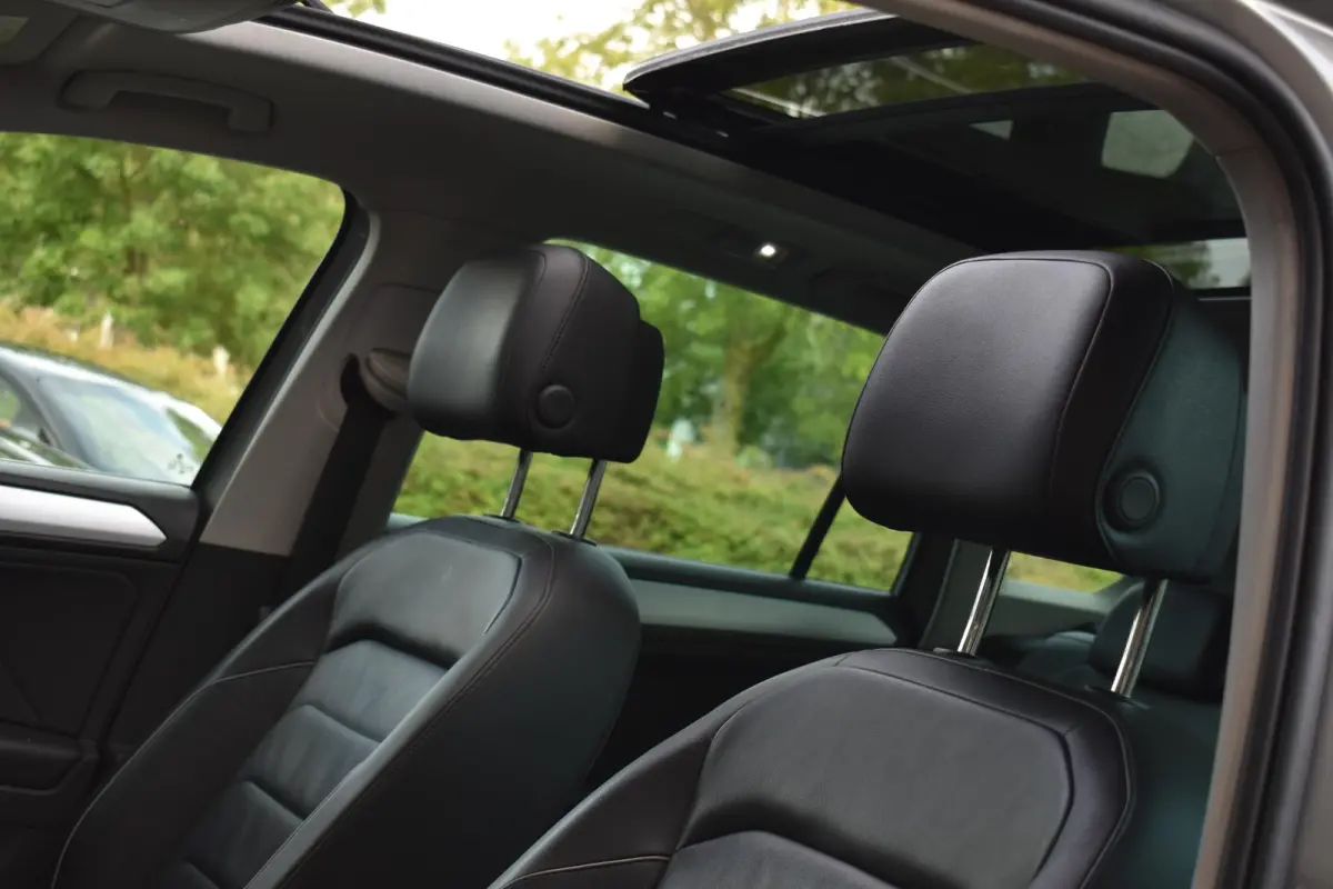 1.4 TSI ACT Comfortline Business Pano Memory 360C Lane ACC
