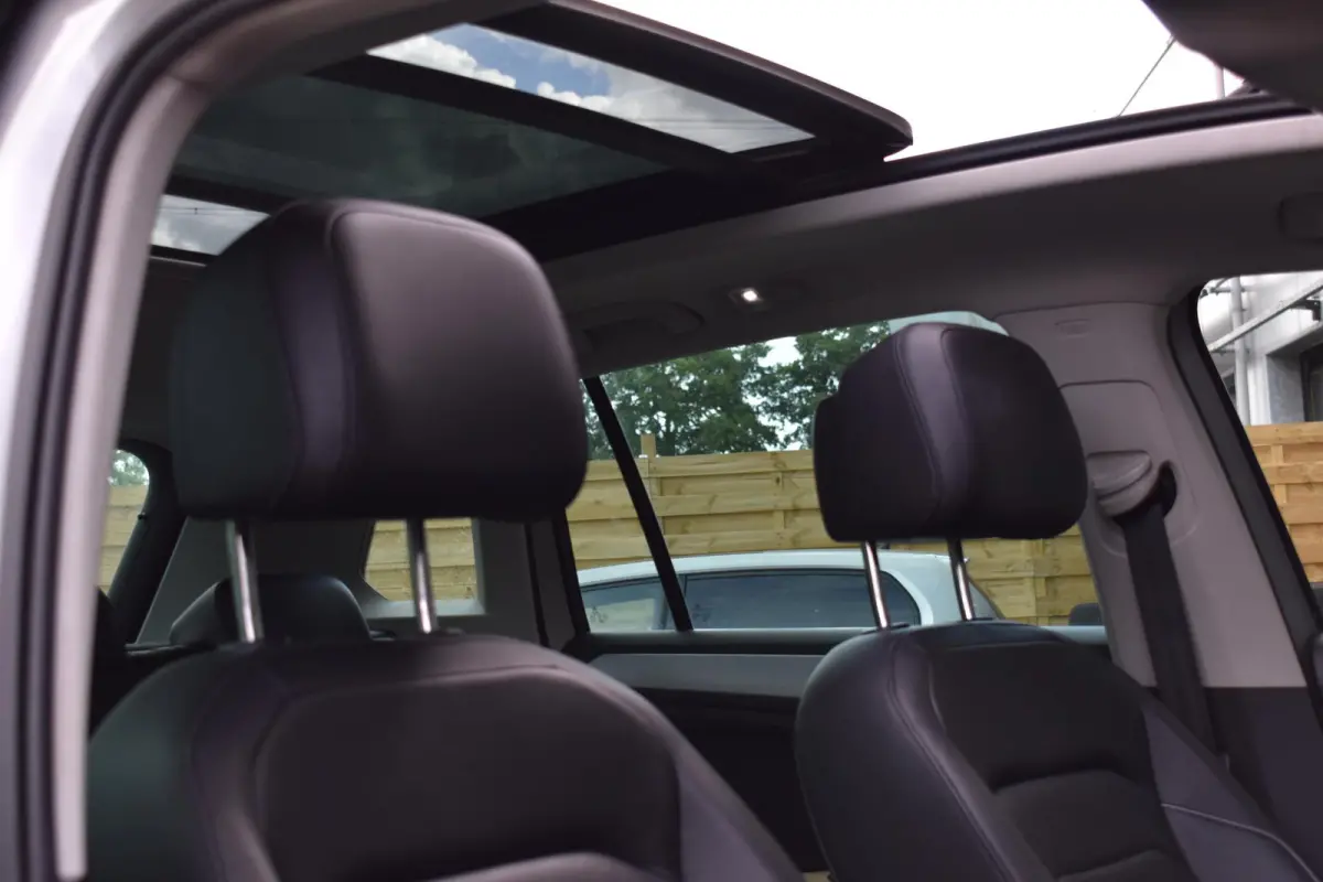 1.4 TSI ACT Comfortline Business Pano Memory 360C Lane ACC