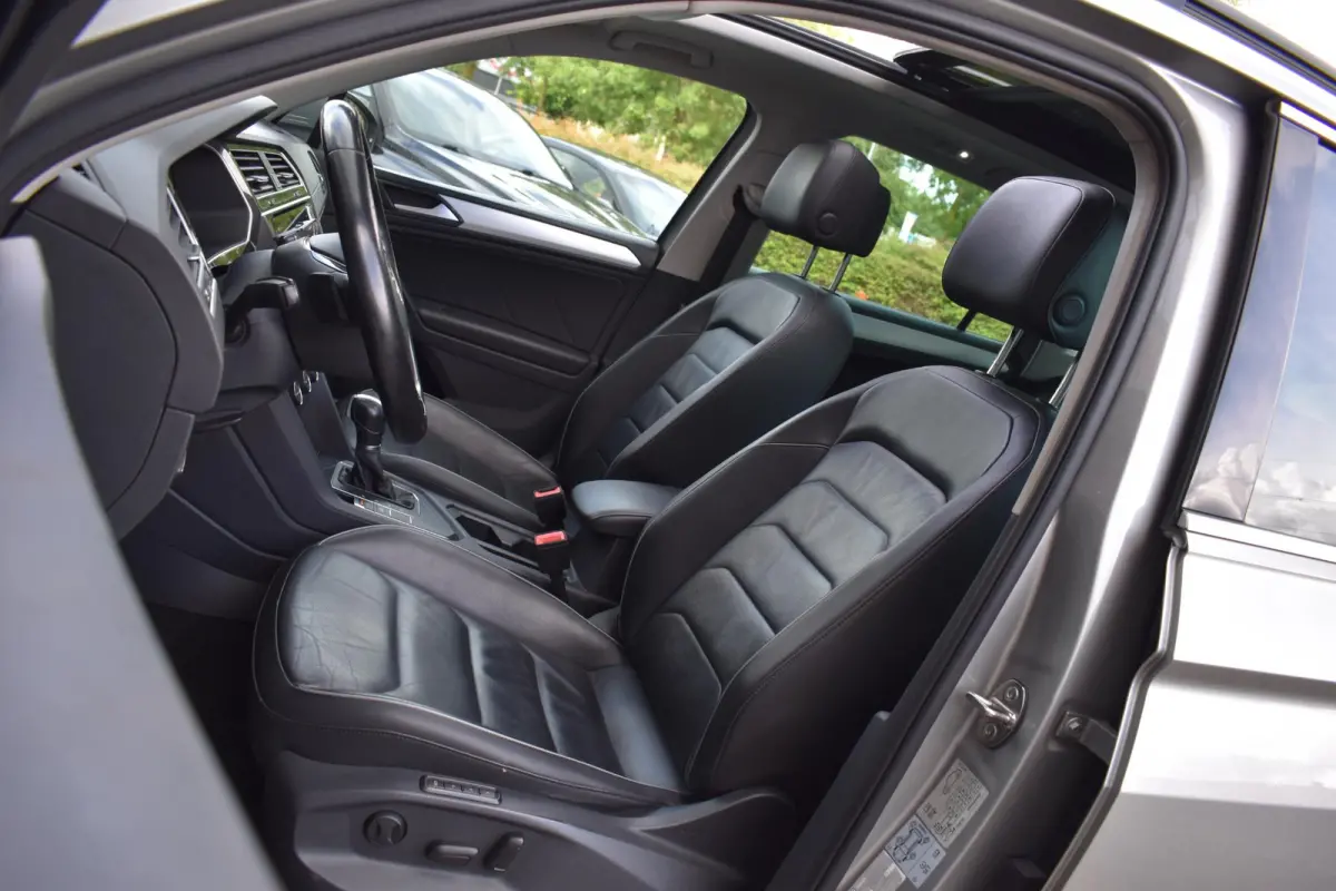 1.4 TSI ACT Comfortline Business Pano Memory 360C Lane ACC