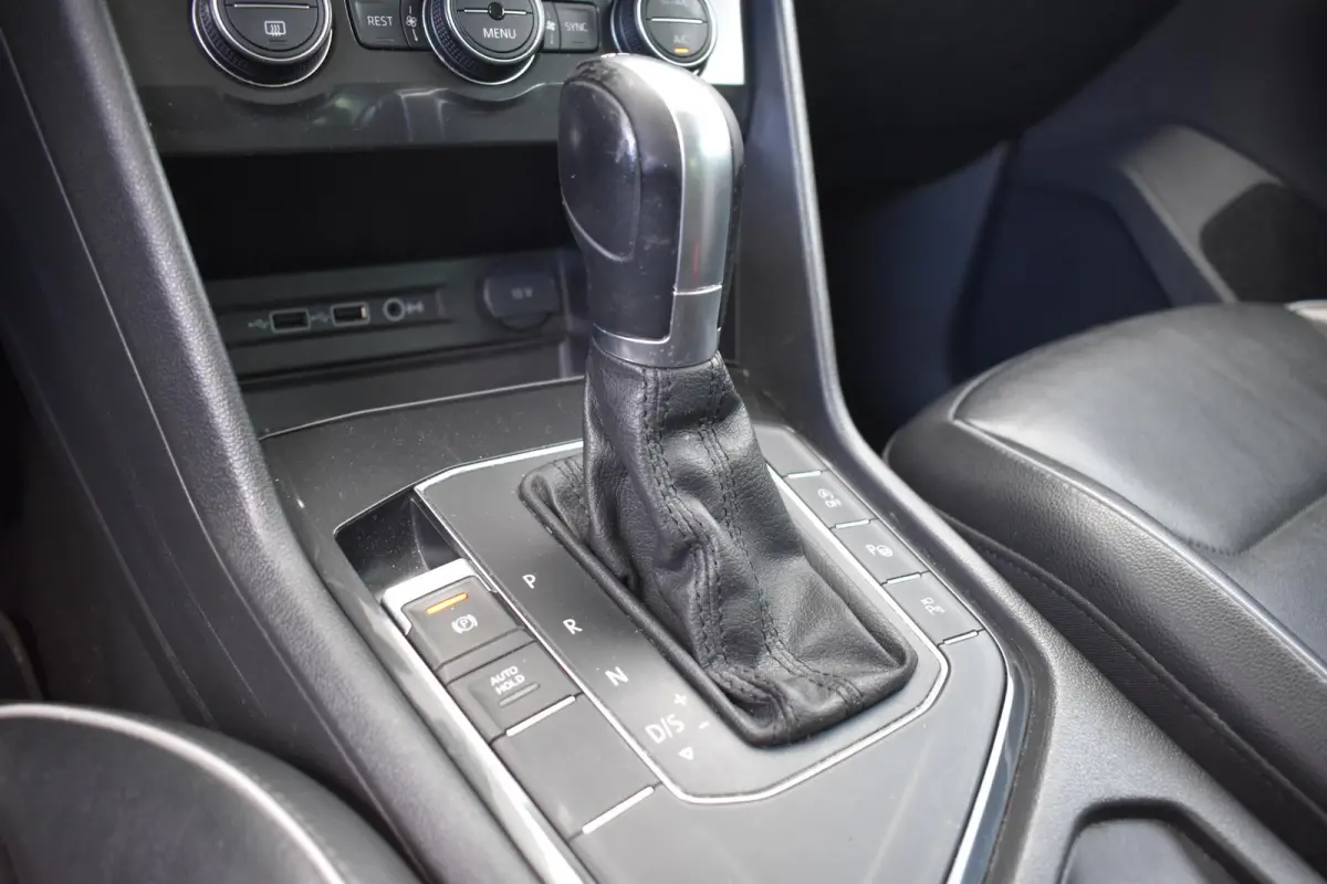 1.4 TSI ACT Comfortline Business Pano Memory 360C Lane ACC