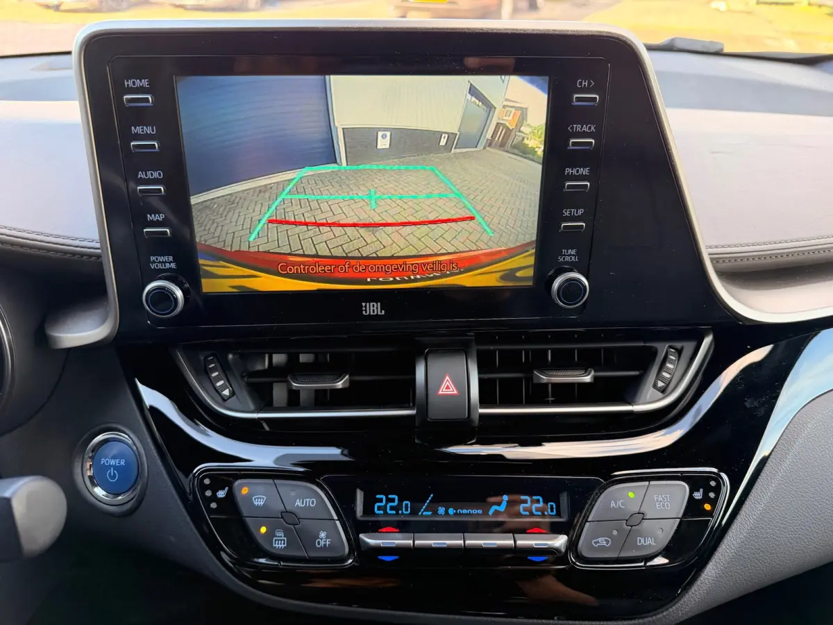 2.0 Hybrid Launch Edition/Camera/Navi/JBL/Leder/Keyless/Dealer-onderhouden