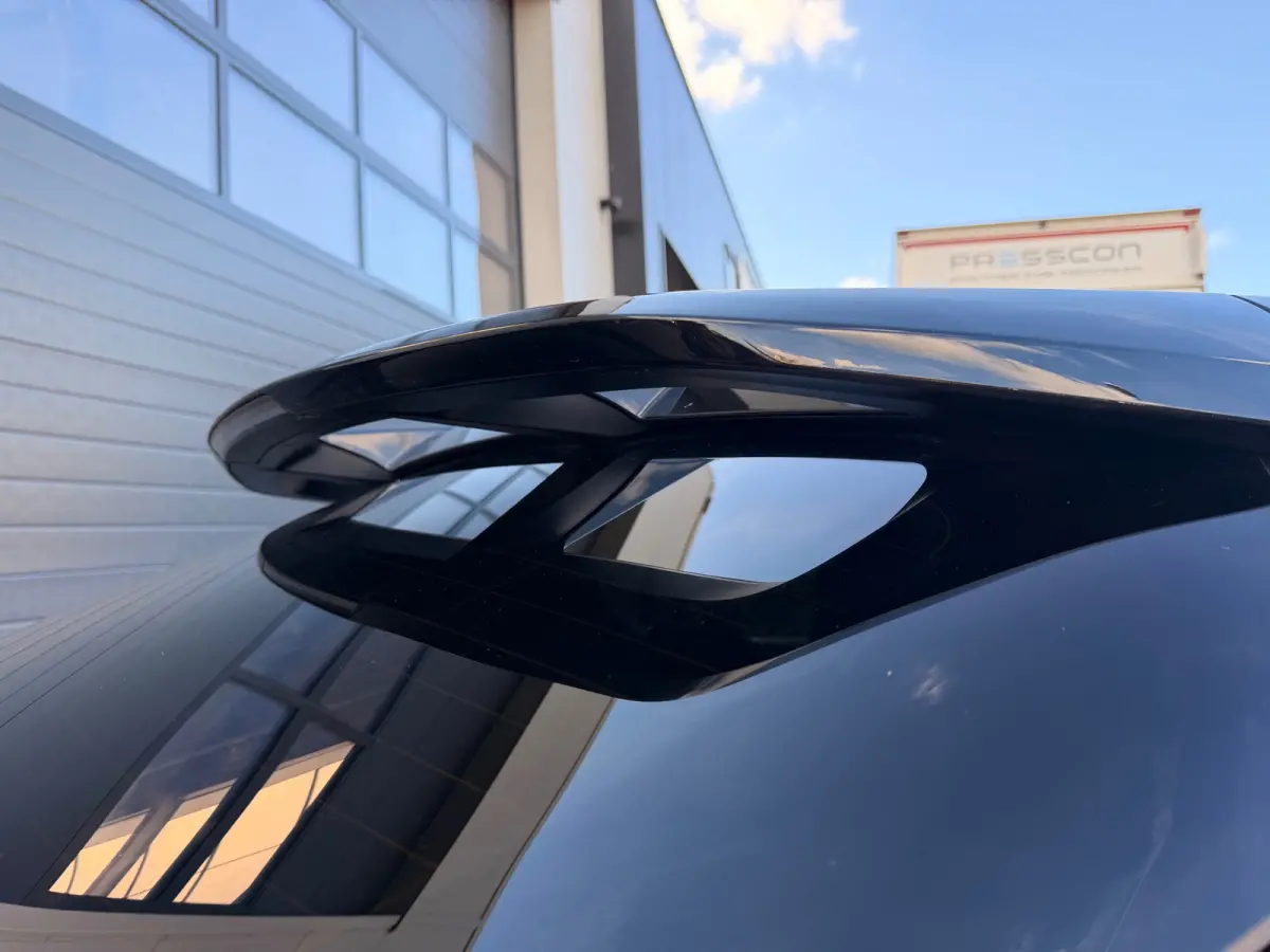 2.0 Hybrid Launch Edition/Camera/Navi/JBL/Leder/Keyless/Dealer-onderhouden