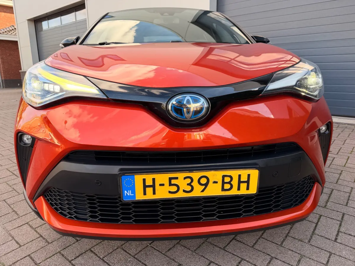 2.0 Hybrid Launch Edition/Camera/Navi/JBL/Leder/Keyless/Dealer-onderhouden