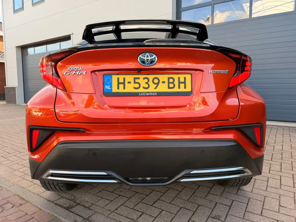 2.0 Hybrid Launch Edition/Camera/Navi/JBL/Leder/Keyless/Dealer-onderhouden