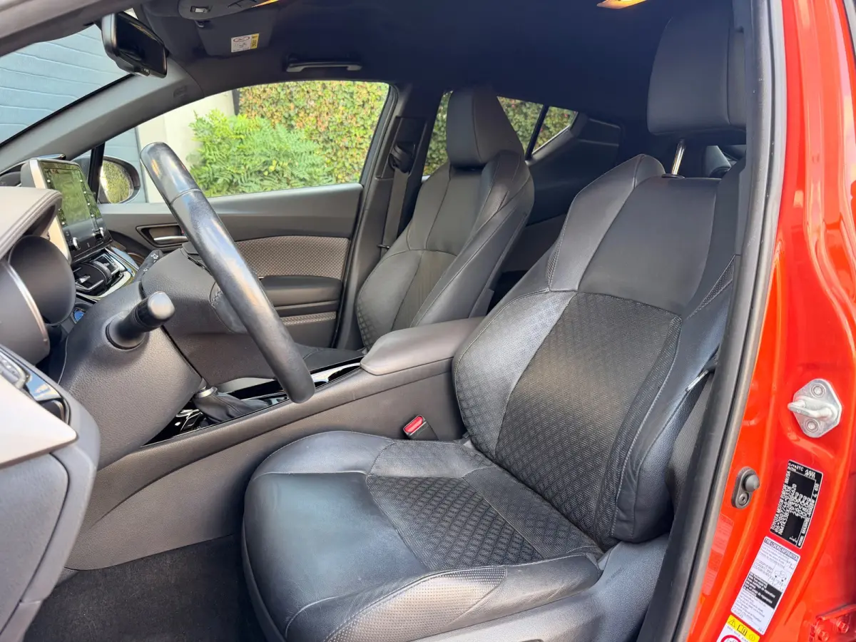 2.0 Hybrid Launch Edition/Camera/Navi/JBL/Leder/Keyless/Dealer-onderhouden