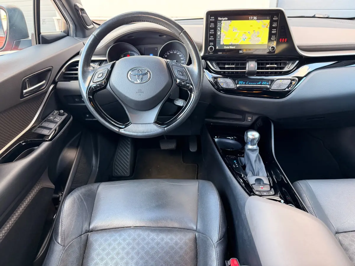2.0 Hybrid Launch Edition/Camera/Navi/JBL/Leder/Keyless/Dealer-onderhouden