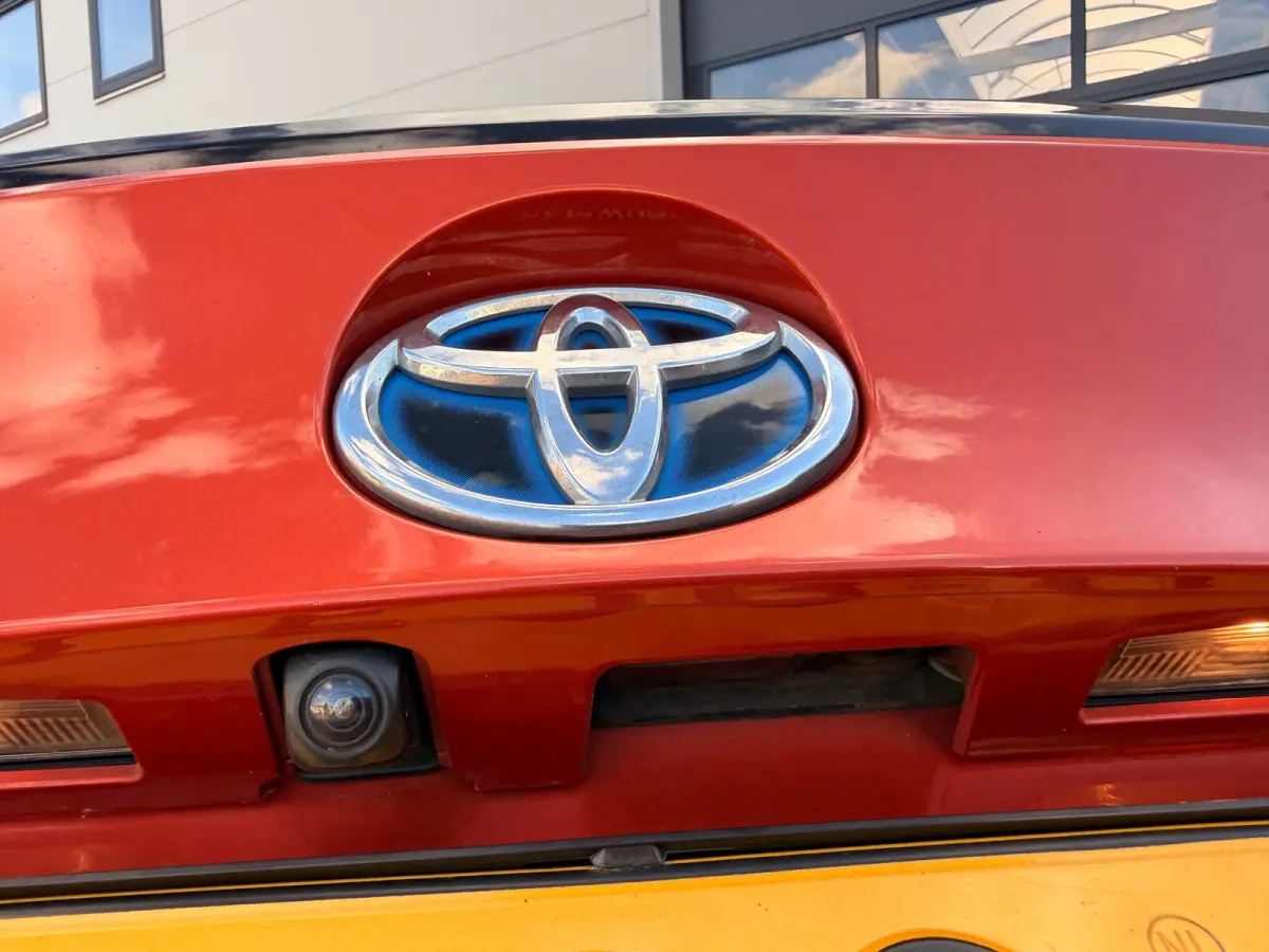 2.0 Hybrid Launch Edition/Camera/Navi/JBL/Leder/Keyless/Dealer-onderhouden