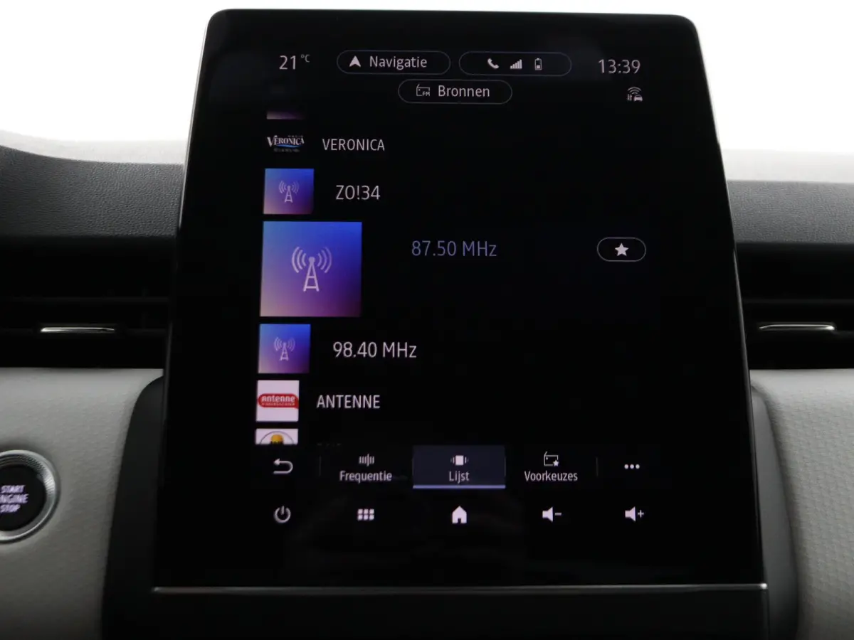 E-TECH full hybrid 145 Techno | SoH 94% | Stoelverw. | Groot Navi | 360 Camera |