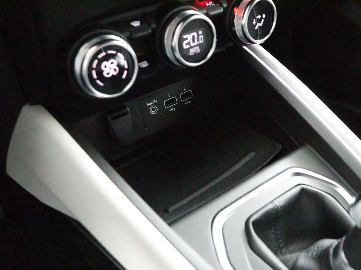E-TECH full hybrid 145 Techno | SoH 94% | Stoelverw. | Groot Navi | 360 Camera |